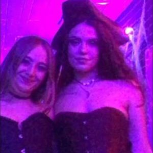 Meet your Posher, Alexandra